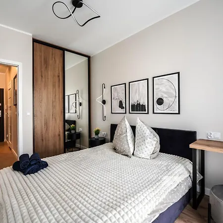 River Point Mieszczanska 24 M50 * Βρότσλαβ