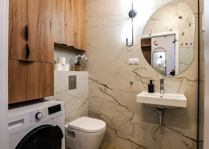 River Point Mieszczanska 24 M50 Apartment